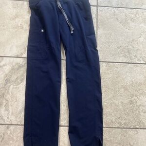 FIGS Technical Collection Kade Cargo Scrub Pants Navy Sz Medium T21004